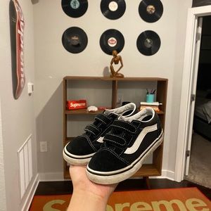 Toddler vans size 9